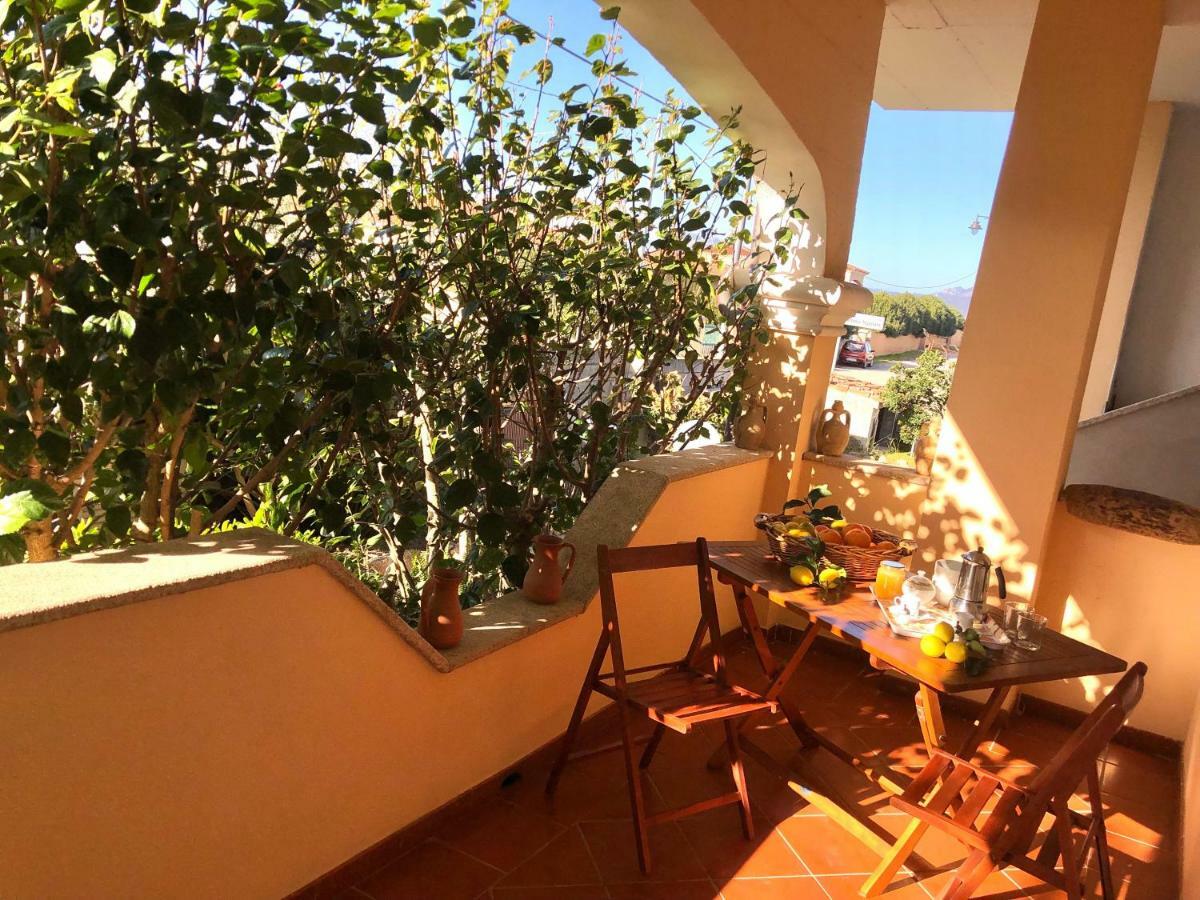 Casa Dolce Hibiscus Apartment Olbia Exterior photo